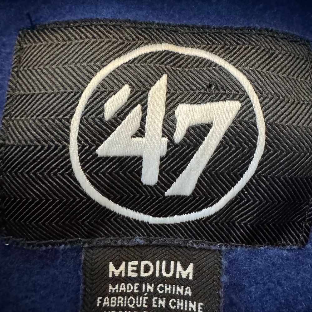 #670 NEW YORK KNICKS (47 Brand) NBA Basketball Blue Hoodie - Picture 6 of 15